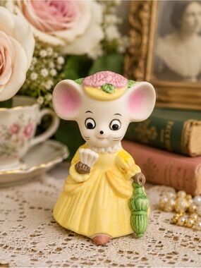Vintage Victorian Mouse Figurine Yellow Dress Green Parasol Bisque Japan